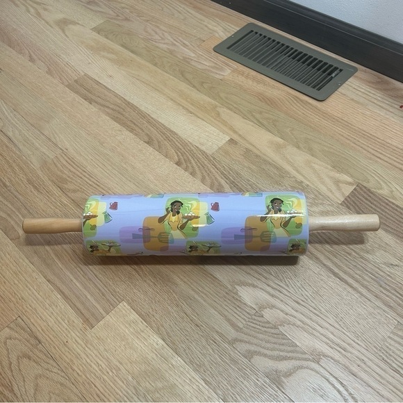 Tiana Princess and the Frog Rolling Pin Heavy Disney World Food & Wine Festival - Picture 2 of 5